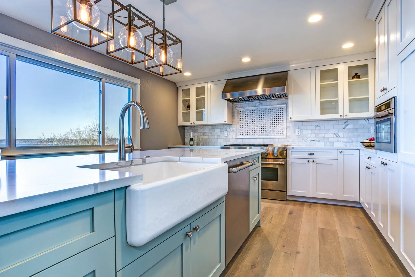 Custom Austin kitchen with white cabinetry by Luxe
